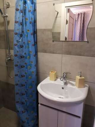 Гостевой дом Agrousadba  Ivanava Одноместный номер с собственной ванной комнатой-6